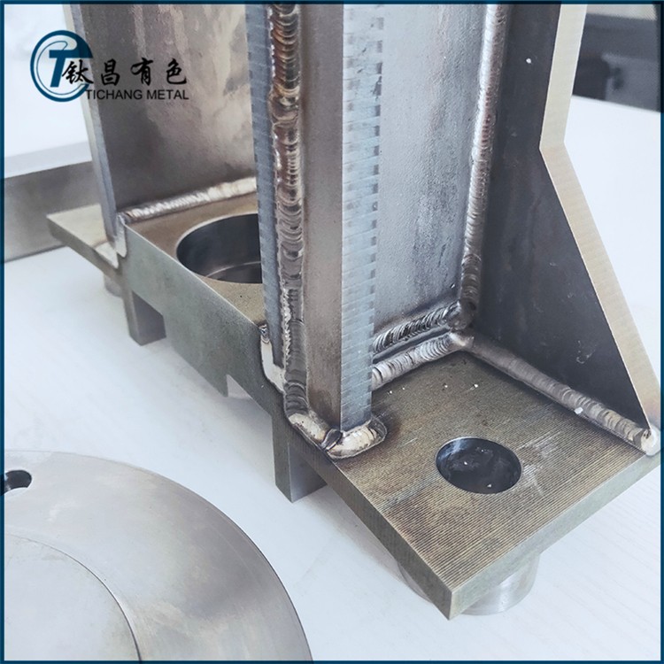 鈦合金焊接精加工件